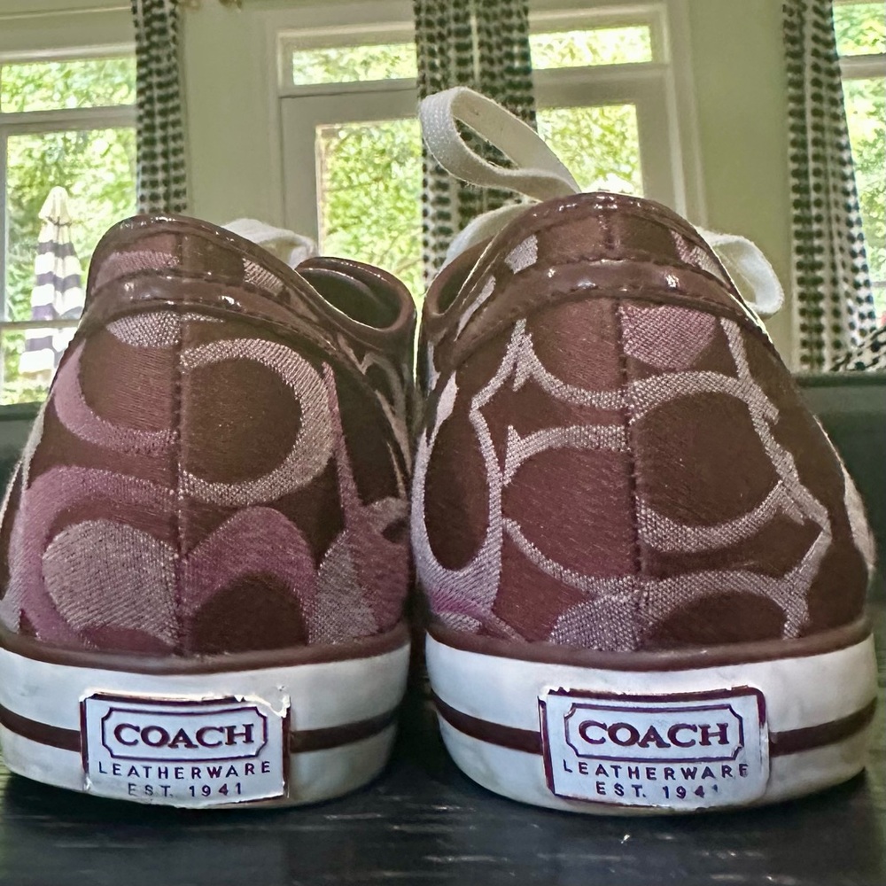 Vintage Classic Coach sneakers EUC 9.5 - Picture 6 of 9